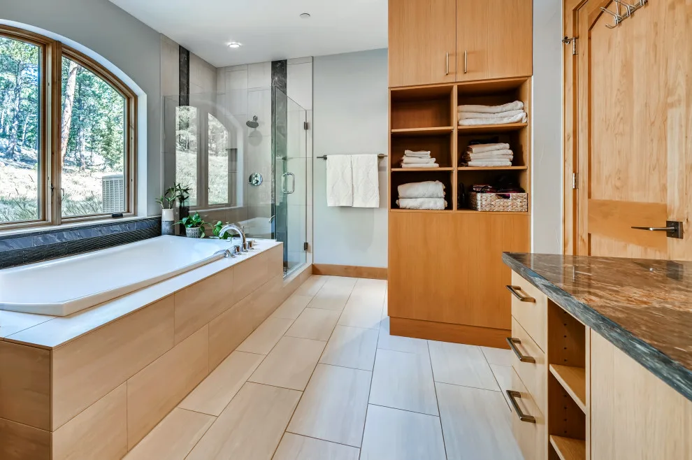 Dineen Home by Rodwin Architecture & Skycastle Construction - Photo 18
