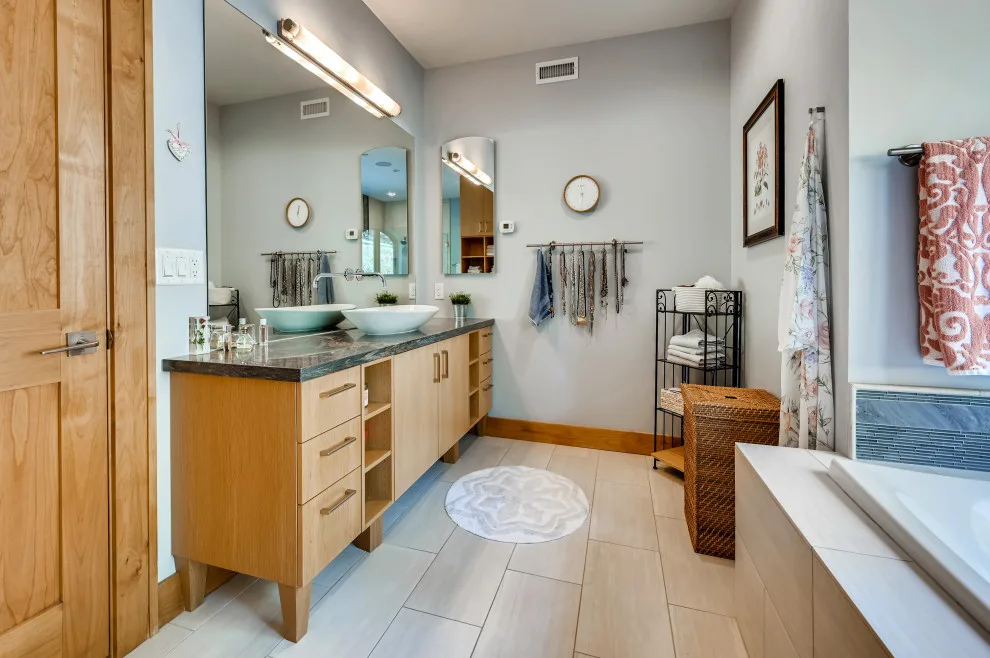 Dineen Home by Rodwin Architecture & Skycastle Construction - Photo 61