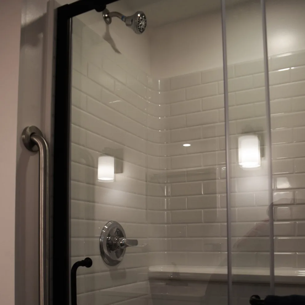 Don's Restroom by Elite Renovation LLC Rhode Island - Photo 6