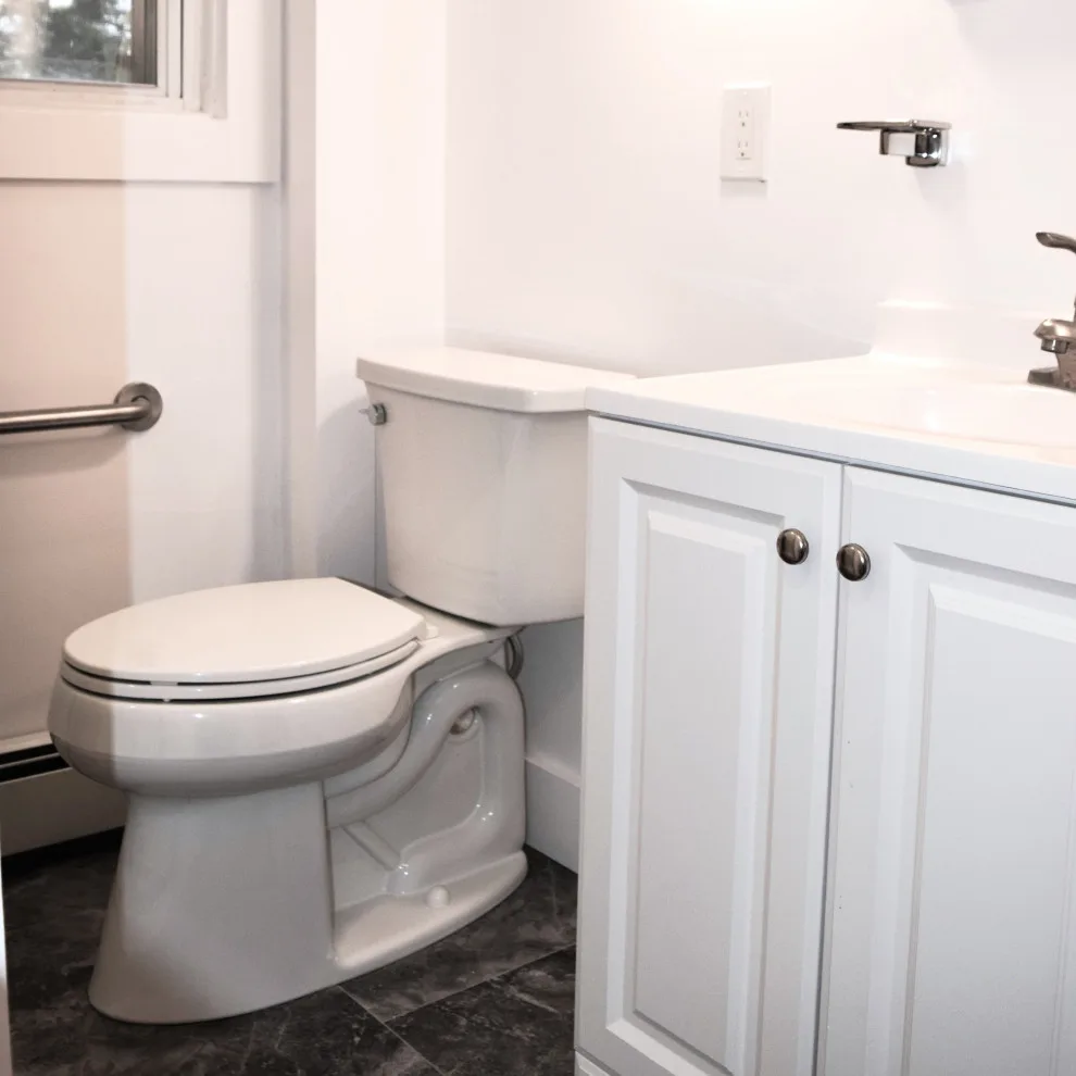 Don's Restroom by Elite Renovation LLC Rhode Island - Photo 5