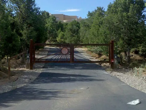 MoreThanGates - Photo 5