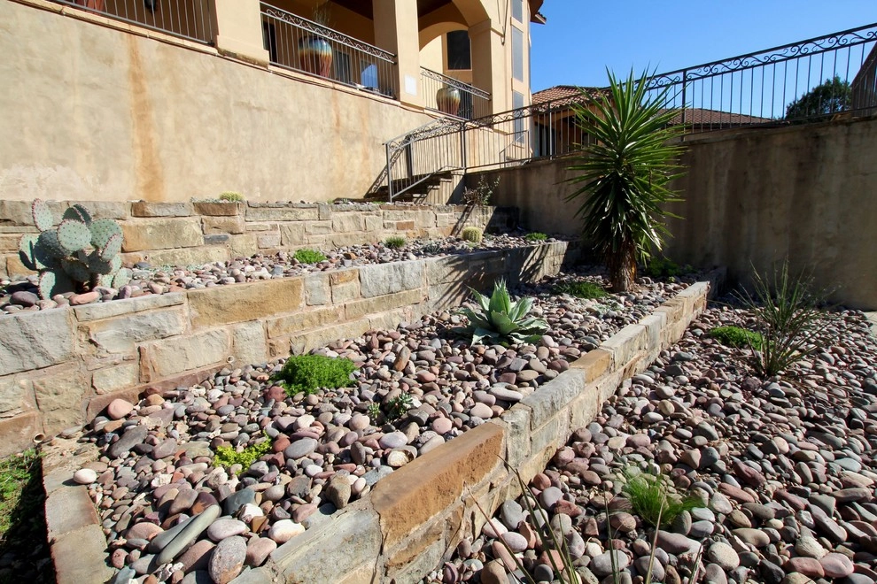 River Hills by Seedlings Landscape Design Build - Photo 2
