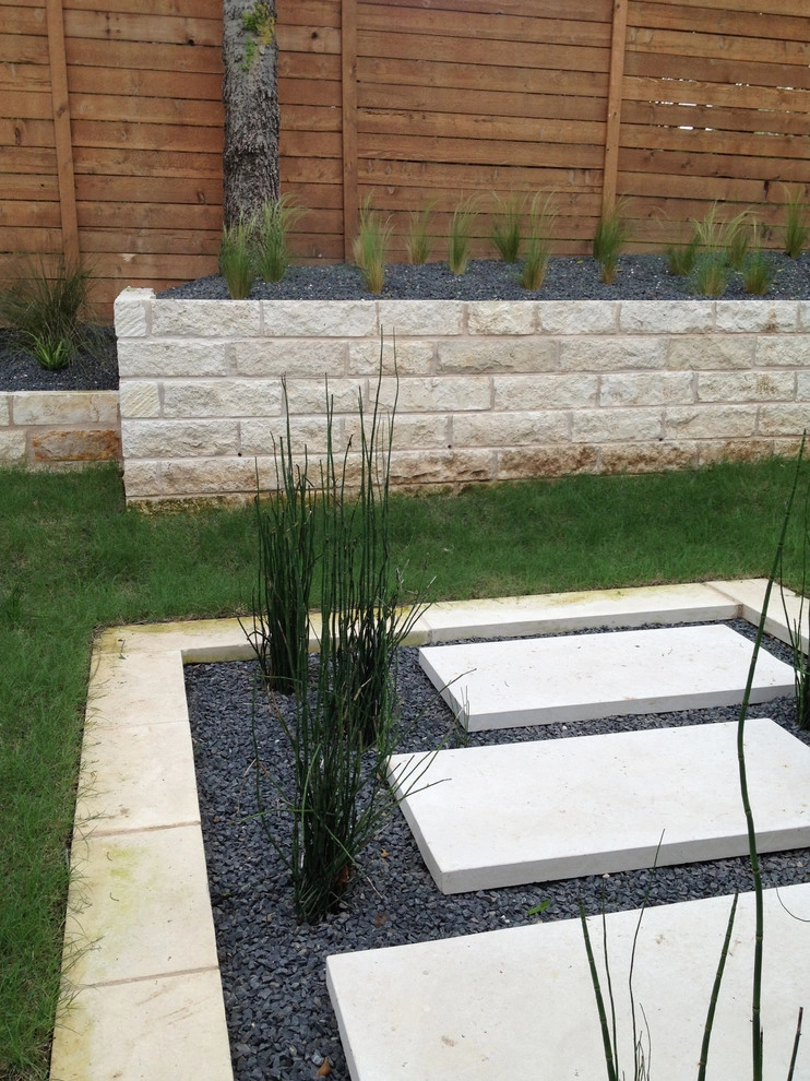 Villa Court by Austin Outdoor Design - Photo 3