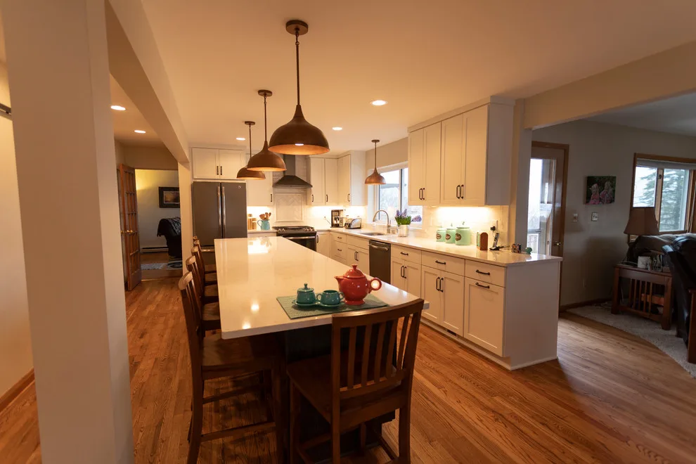 J And R Sundberg Construction - Photo 11
