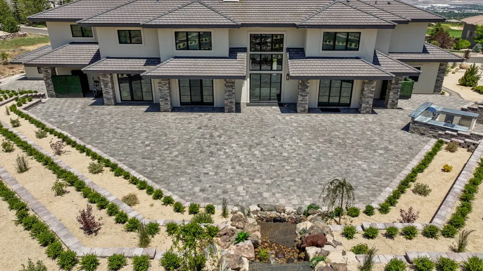 Hawk View by ICG Construction & Landscaping - Photo 45
