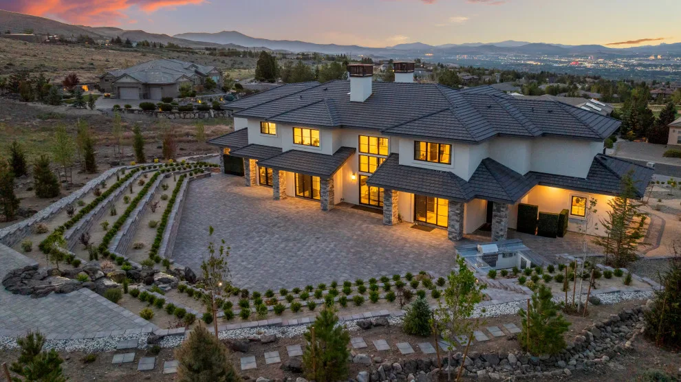 Hawk View by ICG Construction & Landscaping - Photo 2