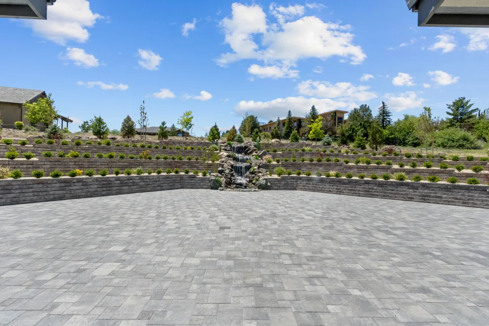 Hawk View by ICG Construction & Landscaping - Photo 15