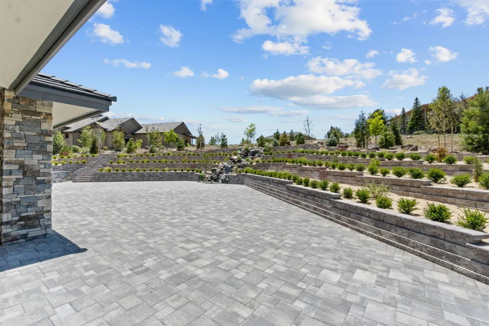 Hawk View by ICG Construction & Landscaping - Photo 26