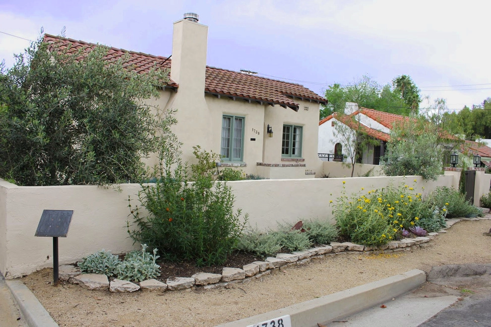 Altadena Spanish Cottage by Segal Shuart Landscape Architects - Photo 5