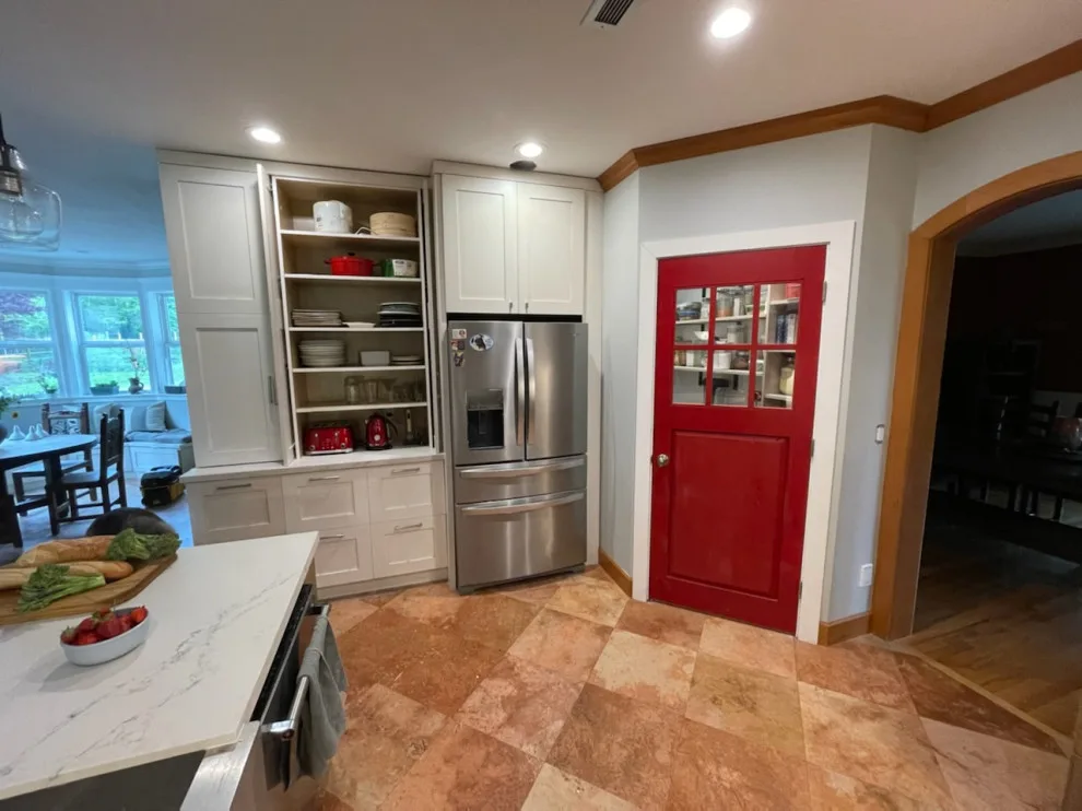 Country-style Kitchen Renovation by UMI Seattle - Photo 9