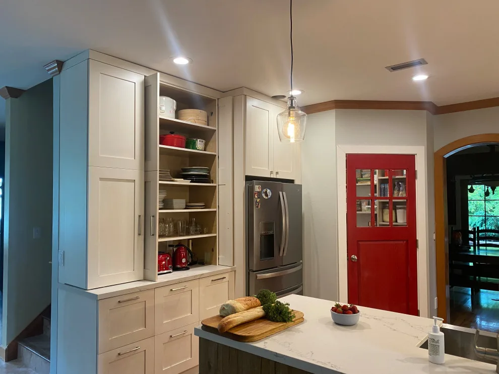 Country-style Kitchen Renovation by UMI Seattle - Photo 7