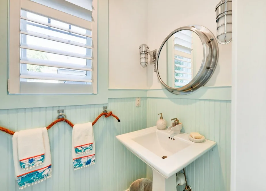 Completed Projects by Hayes Custom Interiors - Photo 67