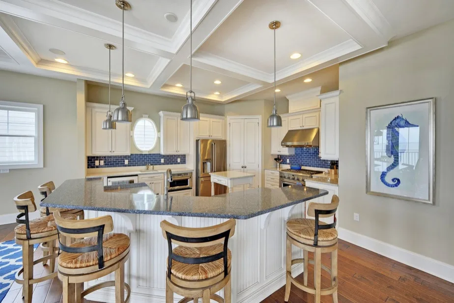 Completed Projects by Hayes Custom Interiors - Photo 55
