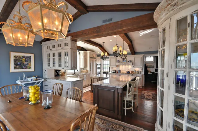 Completed Projects by Hayes Custom Interiors - Photo 5