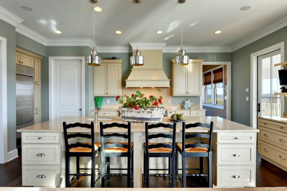 Completed Projects by Hayes Custom Interiors - Photo 16