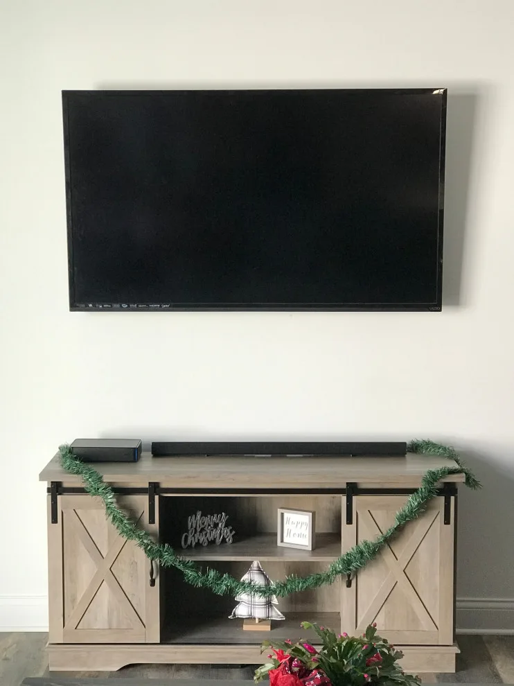 From Simple Builder to Master Makeover - Living Room by Mather Construction LLC - Photo 4