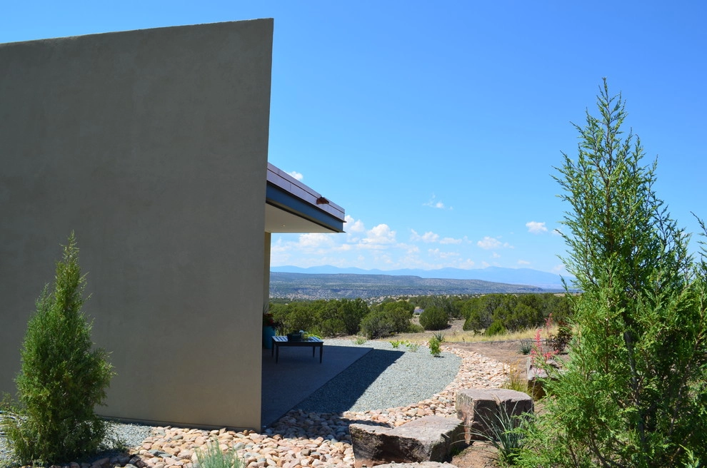 Las Campanas Breeze Home by Serquis + Associates Landscape Architecture - Photo 5