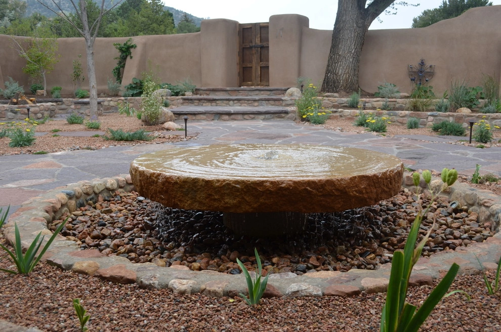 Stone Forest water feauture's in our backdrop by Serquis + Associates Landscape Architecture - Photo 3