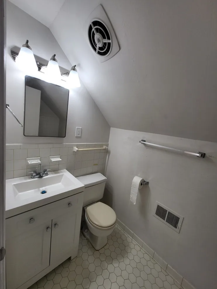 Worst Case Scenario LLC - Photo 2