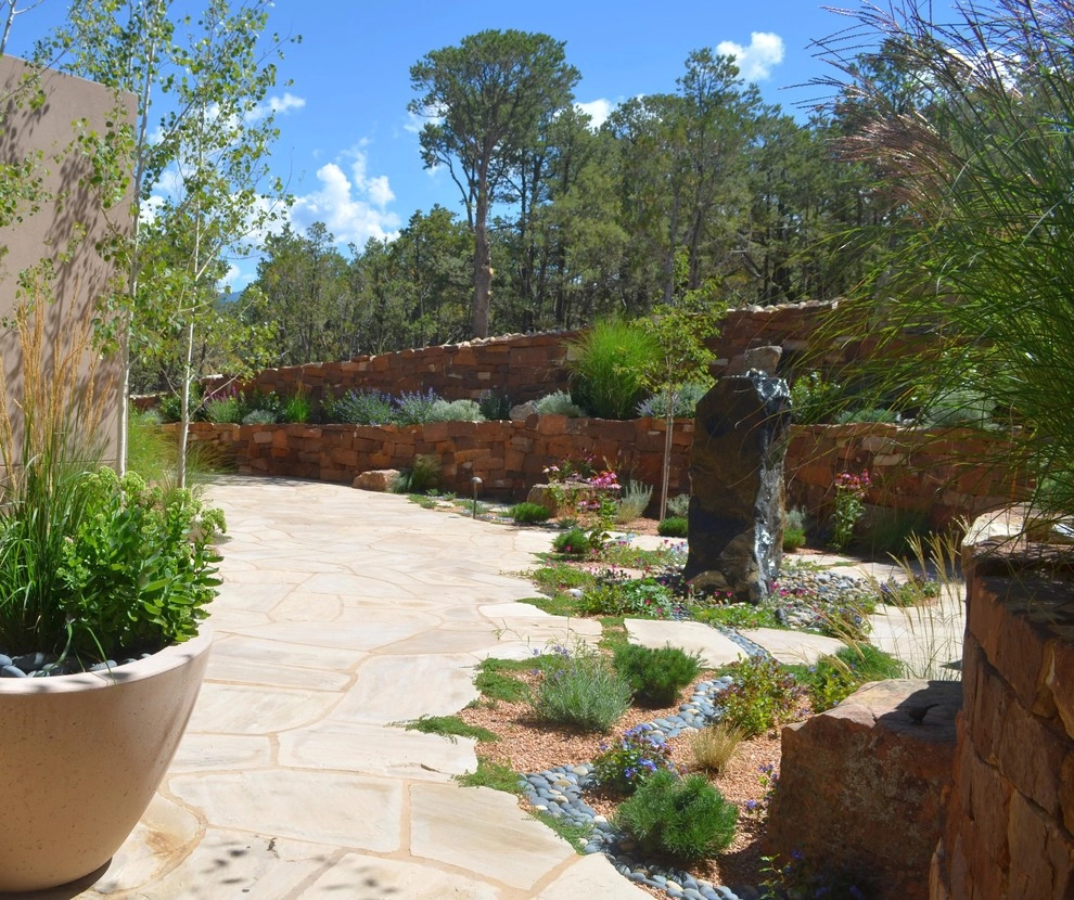 Santa Fe - Summit by Serquis + Associates Landscape Architecture - Photo 2