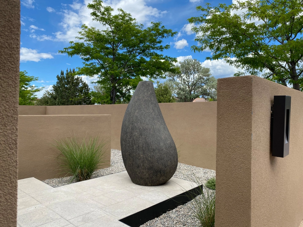 Modern Home by Serquis + Associates Landscape Architecture - Photo 8