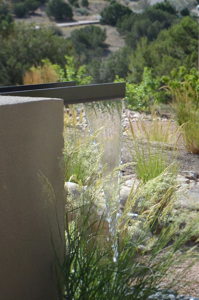 Native & Ultra-Contemporary MasterPiece by Serquis + Associates Landscape Architecture - Photo 16