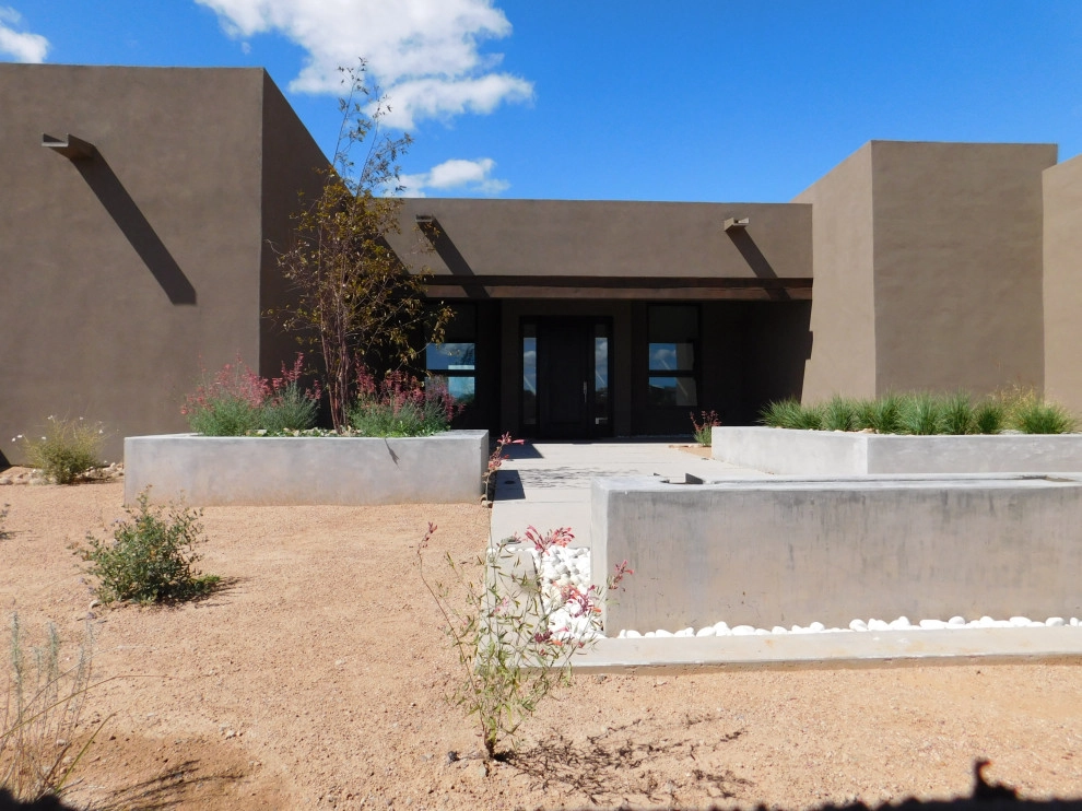 Contemporary Home by Serquis + Associates Landscape Architecture - Photo 11