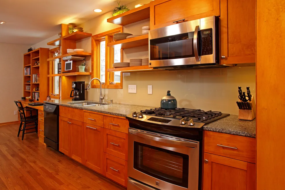 Eco Path Kitchen by Full Circle Construction Inc. - Photo 6
