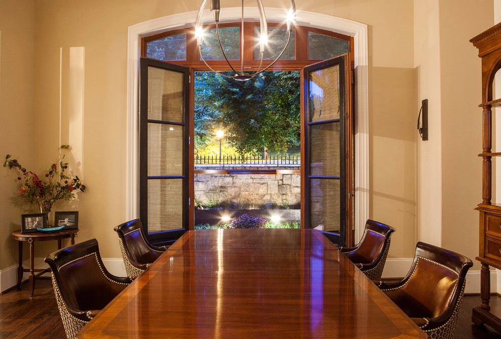 Midtown Atlanta Courtyard by ServeScape - Photo 2