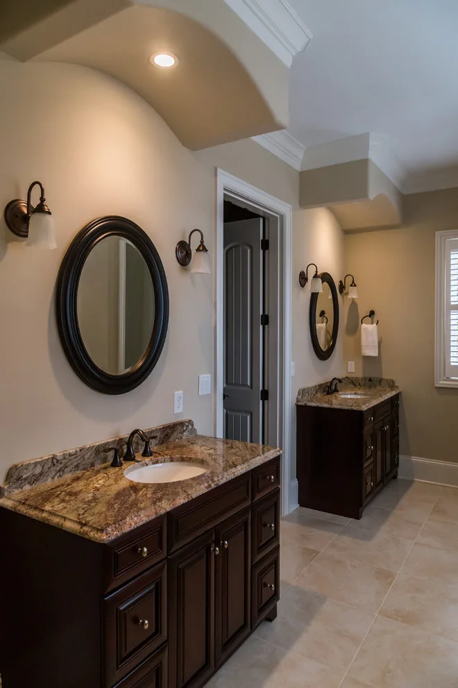 Lakeside Residence by Chad Goodin Signature Homes, Inc. - Photo 5