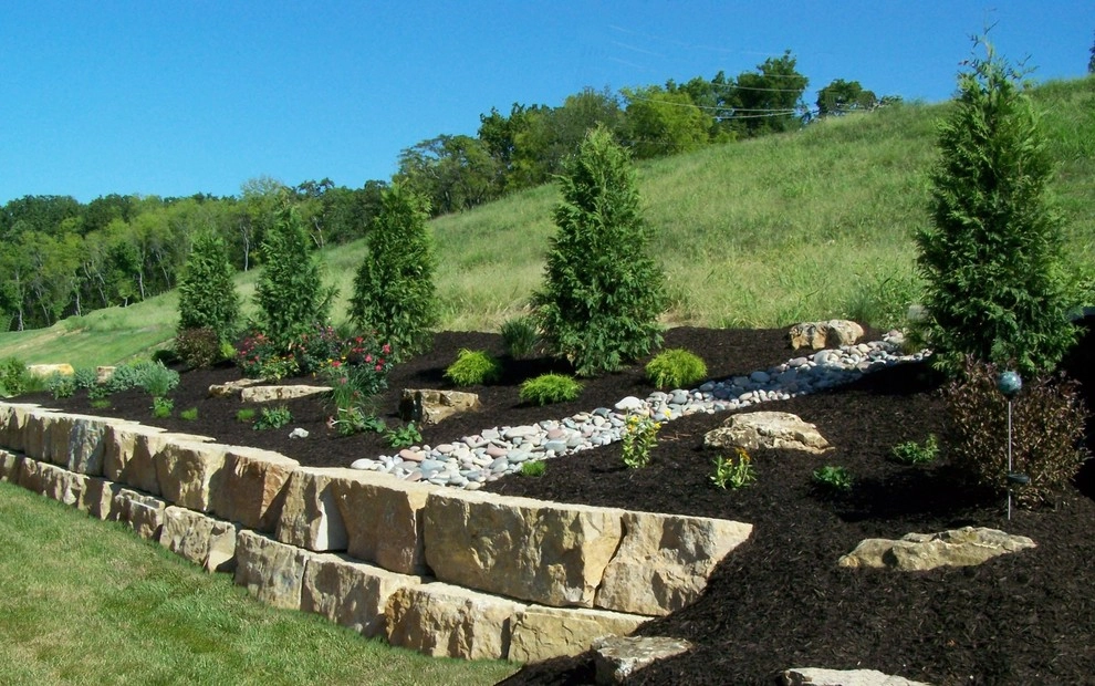 Shelton Landscape & Maintenance - Photo 4
