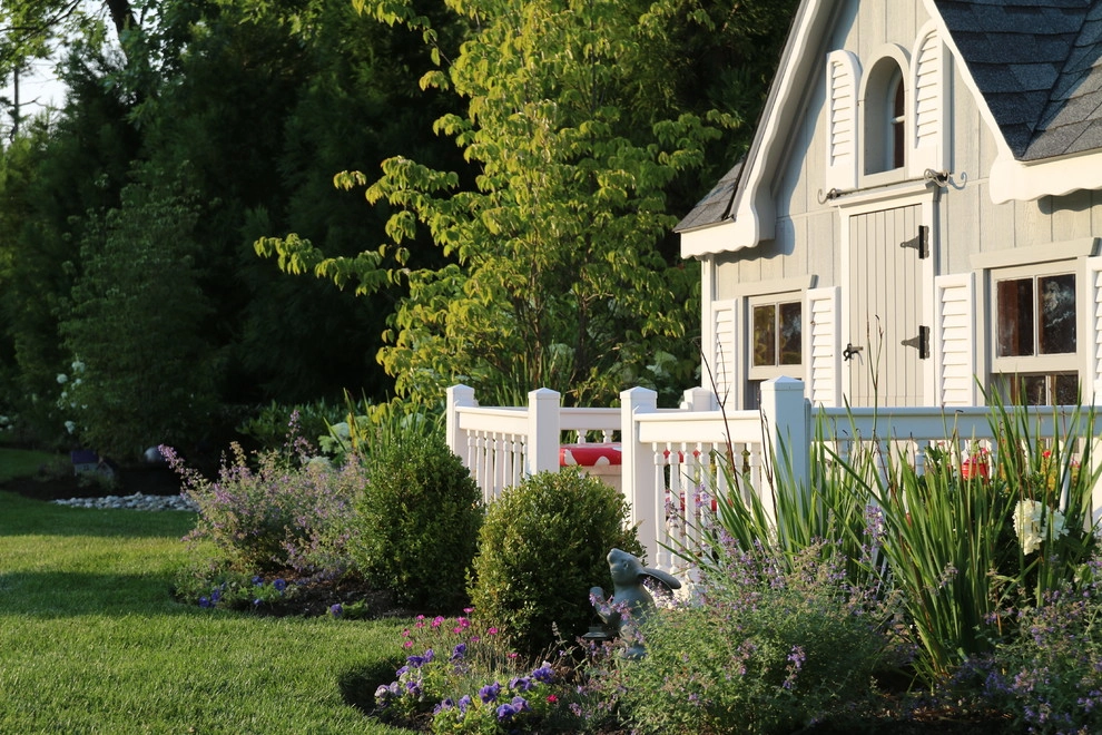 Tennis Court Lane, Rumson by Siciliano Landscape Company - Photo 5
