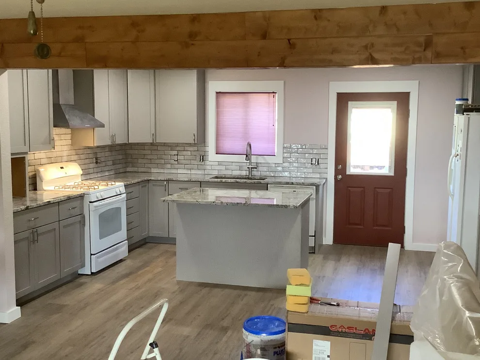 Austin Smith Upstairs Renovation by Aspenleaf Remodeling And Construction, Llc - Photo 12