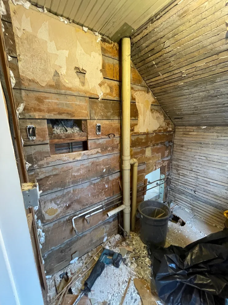 R. C. Suter Construction - Photo 11