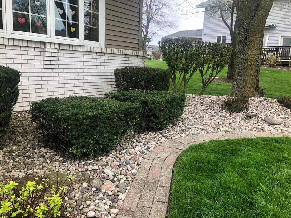 Simmons Landscaping - Photo 6