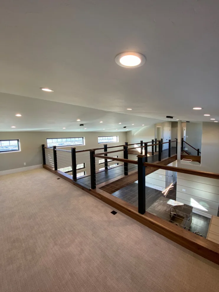 New Star by Skidmore Inc. - Photo 3