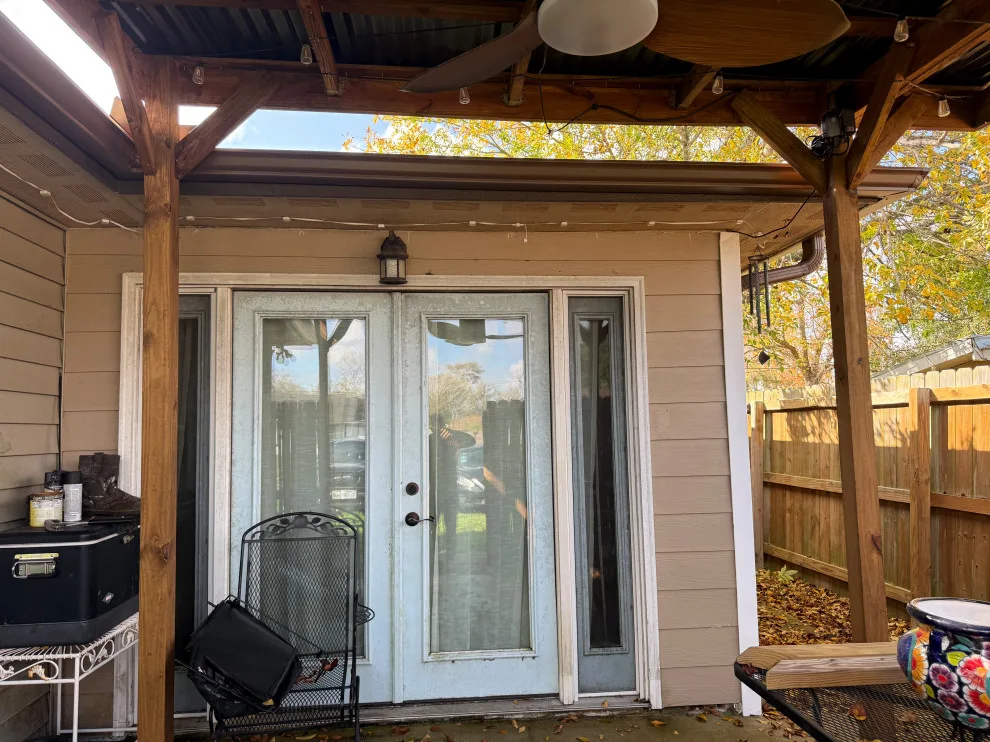 Universal Roofing And Restoration - Photo 5
