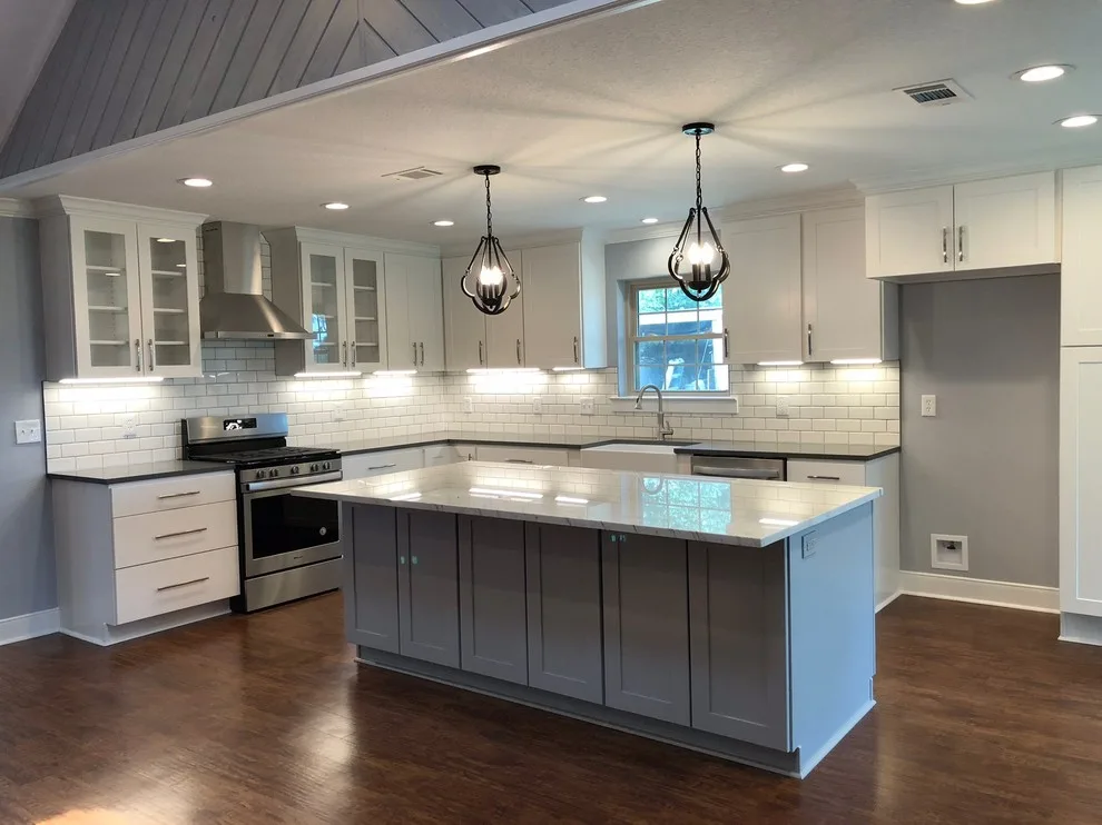 Dixon Construction - Photo 2