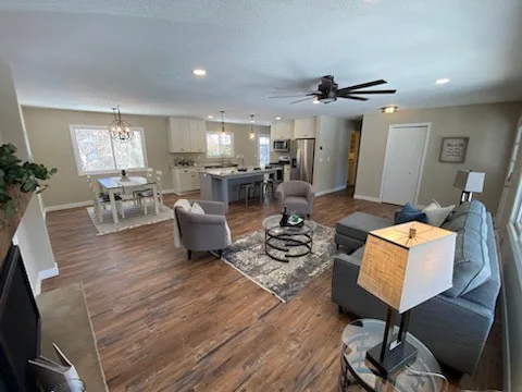 Upper floor renovation by Home Preservation Specialists Inc - Photo 7
