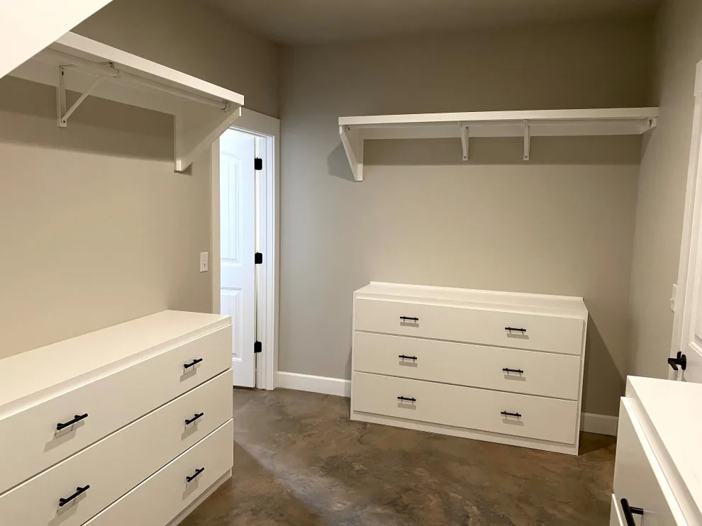 3036 Tailored Residence by J. Poe Construction Inc. - Photo 14