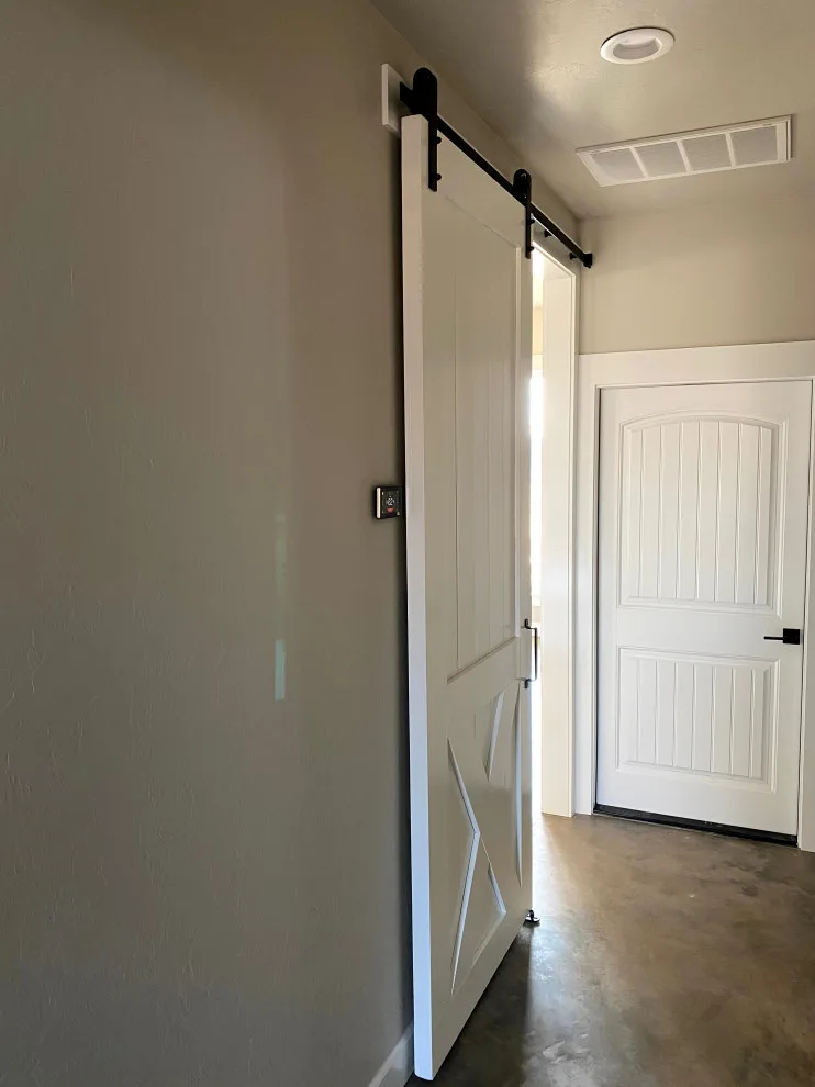 3036 Tailored Residence by J. Poe Construction Inc. - Photo 17