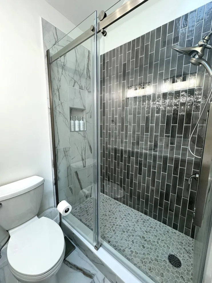 Complete Holiday Rental Renovation by TG Construction & Design, Inc. - Photo 20