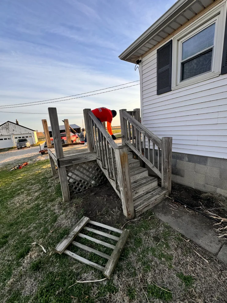 new platform by G&m Remodeling - Photo 16