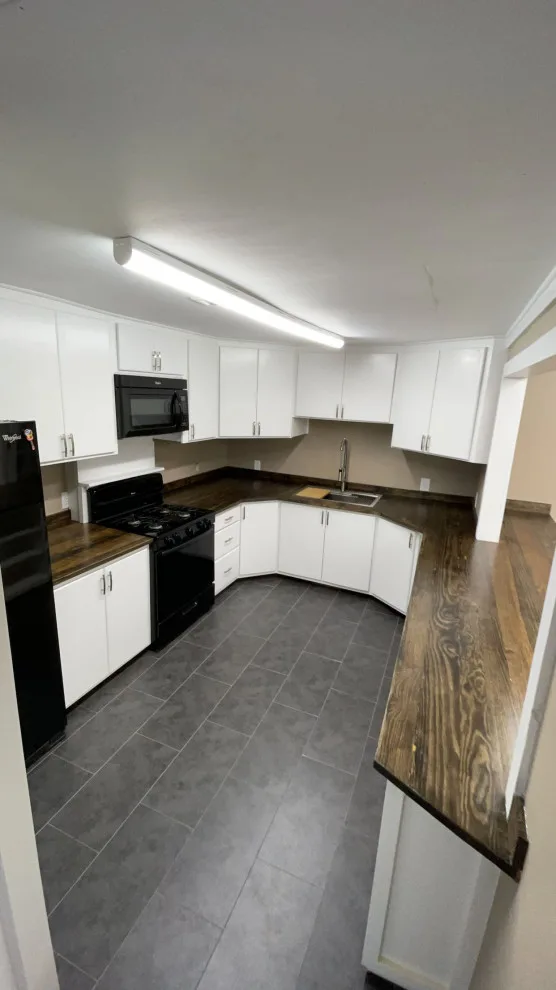 2023 cabinet and renovation projects by Smith Inspections & Renovations - Photo 14