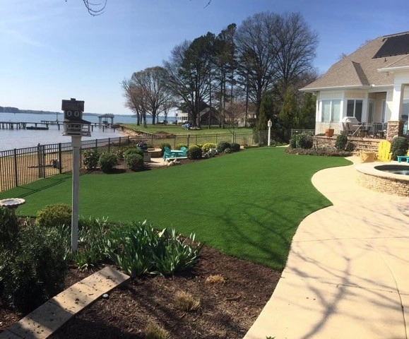 Our Work by Southeast Turf LLC / SYNlawn Carolina - Photo 10