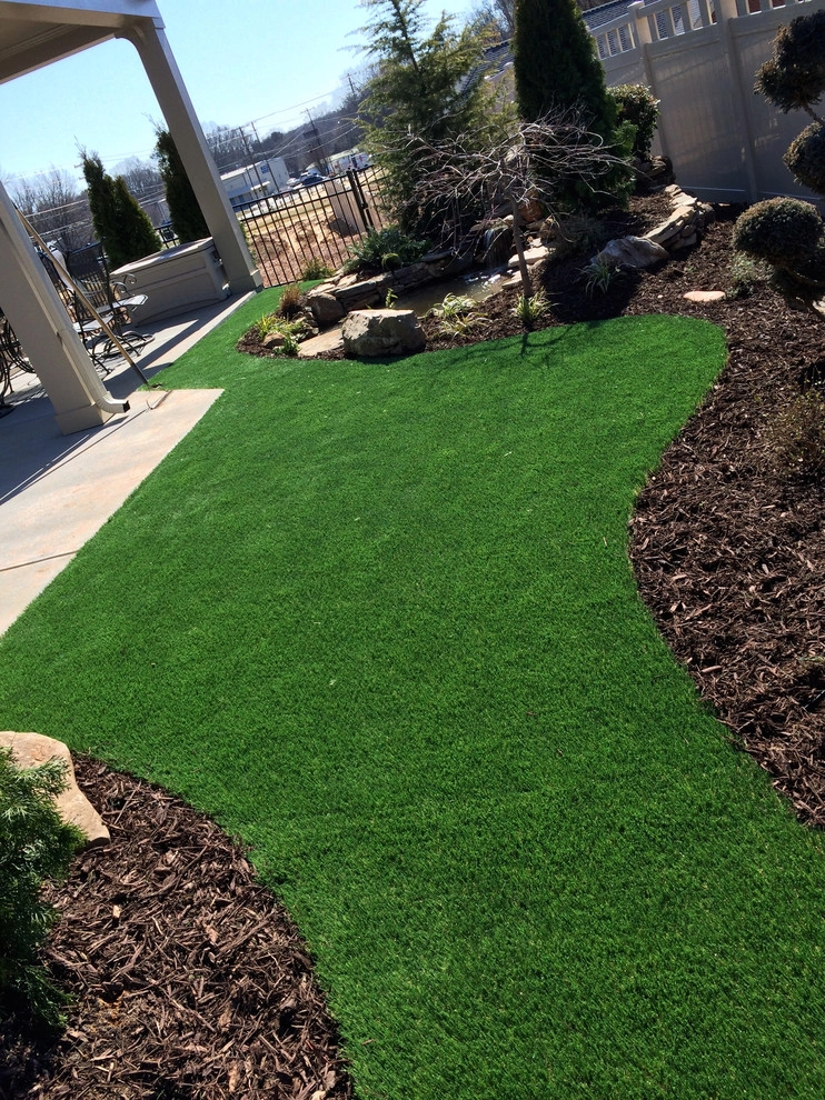 Backyards by Southeast Turf LLC / SYNlawn Carolina - Photo 9