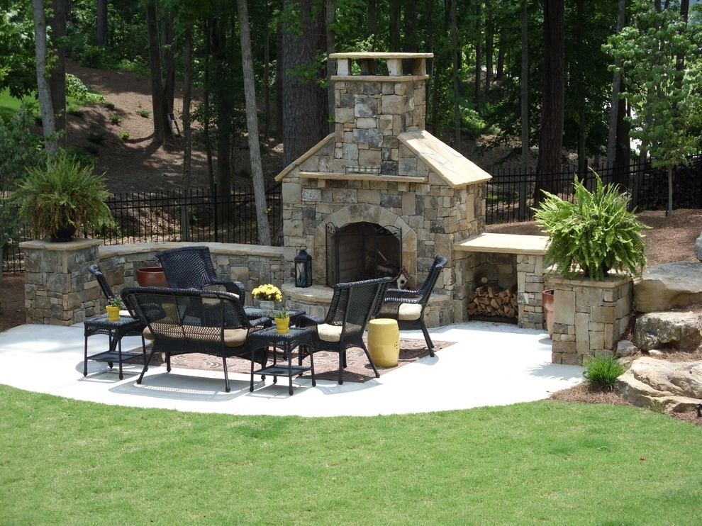 Outdoor Living Spaces by Southern Elegance Design And Landscape - Photo 8