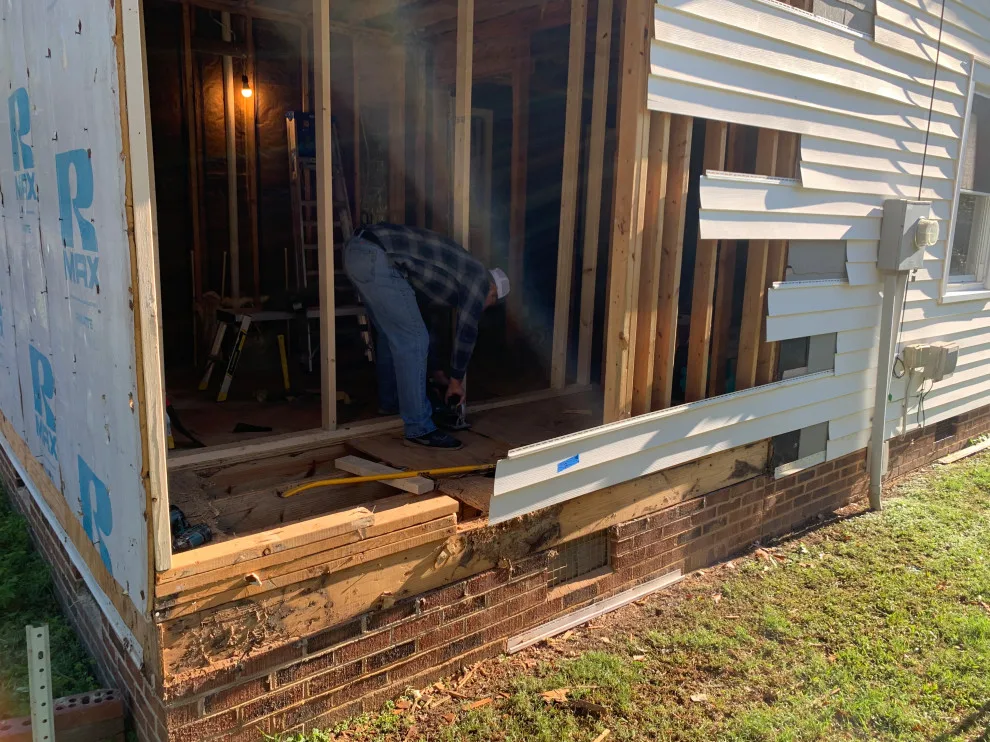 Crowe Master Suite Revamp by Hardick Construction LLC - Photo 3