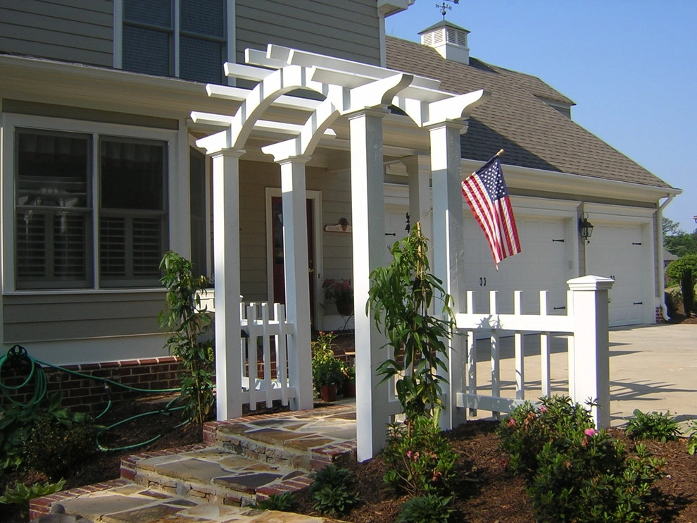 Outdoor Living Spaces by Southern Elegance Design And Landscape - Photo 2