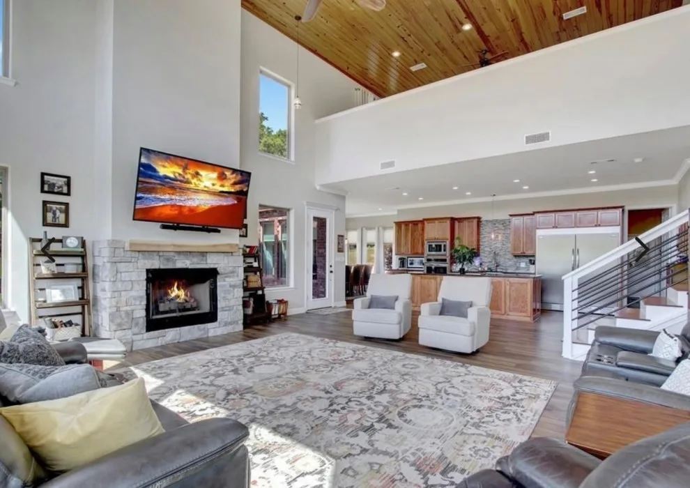 Expansive Custom Home on 10 Acres by Neil Robinson Custom Homes, LLC - Photo 18
